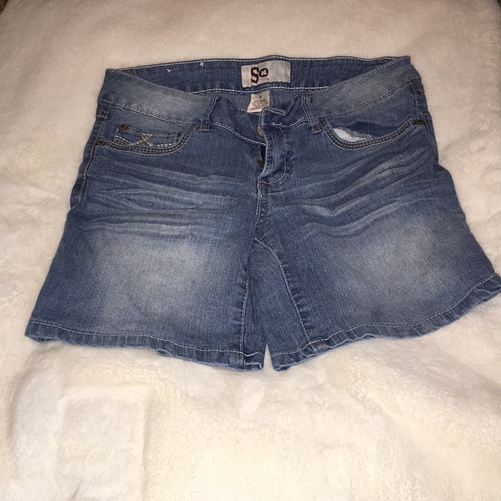 SO Shorts Size 3